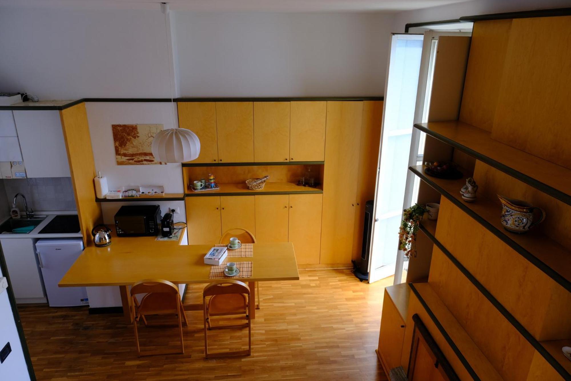 La Casa Di Anna Apartment Варена Екстериор снимка