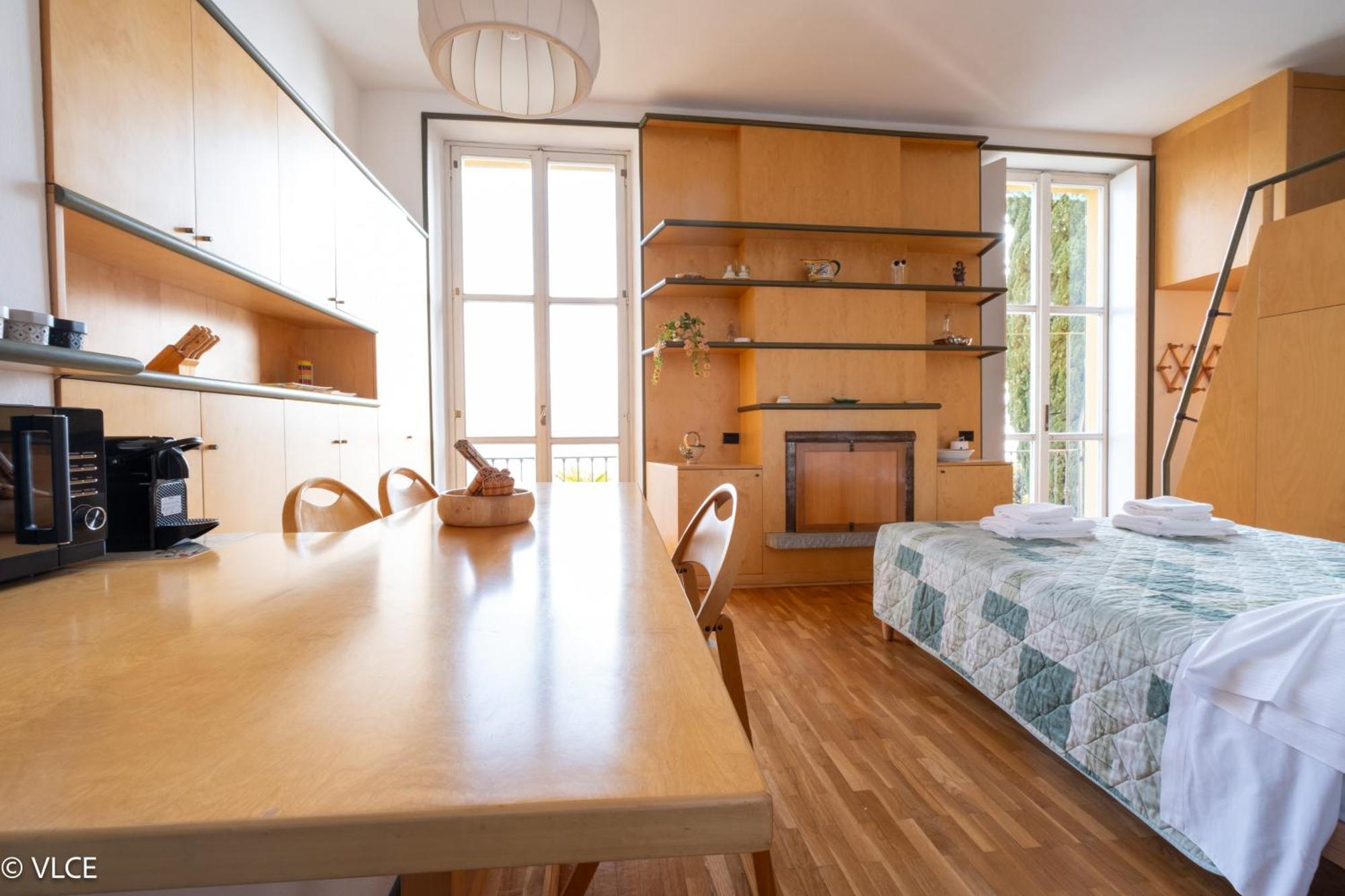 La Casa Di Anna Apartment Варена Екстериор снимка